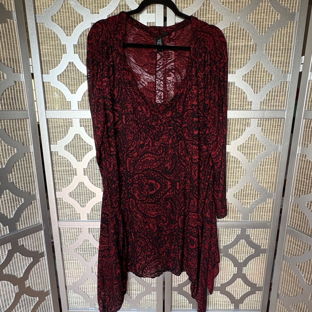Mib Elegant Red and Black Blouse